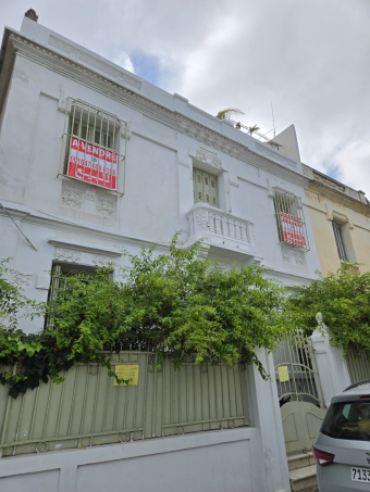 Maison  8 pièces 450 m² - Photo 0