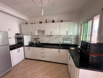 شقة (برطما)  4 غرف 96 م² - Photo 0