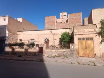 Maison  4 pièces 200 m² - Photo 0