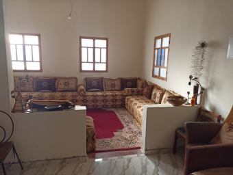 منزل مؤثث 3 غرف 1200 م² - Photo 0