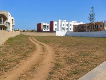Land   300 m² - Photo 0