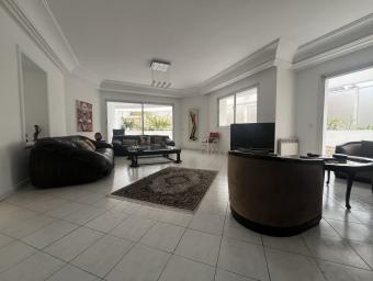 شقة (برطما)  4 غرف 228 م² - Photo 0