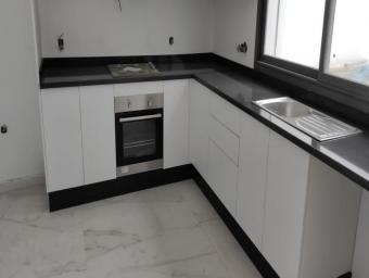 Appartement à vendre à Temara - 145 m²