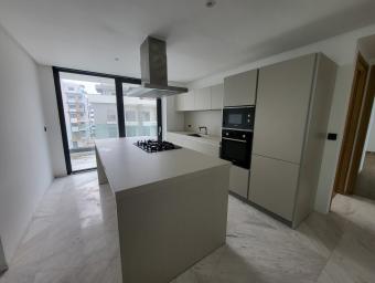 شقة (برطما)  6 غرف 211 م² - Photo 0