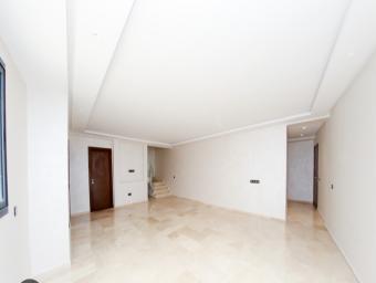 شقة (برطما)  3 غرف 147 م² - Photo 0