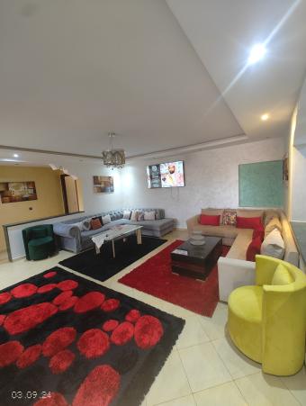 Apartment Furnished 8 pieces 200 m² - Photo 0