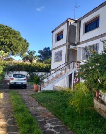House  6 pieces 300 m² - Photo 0