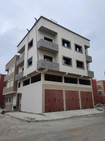 House  10 pieces 415 m² - Photo 0