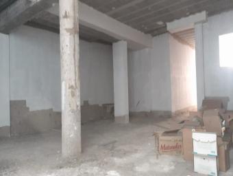 Local commercial   140 m² - Photo 0