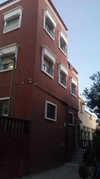 Maison à vendre à Agadir - 458 m²