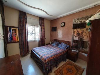 Maison à vendre à Casablanca - 250 m²