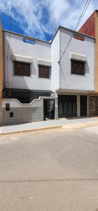 House  7 pieces 125 m² - Photo 0