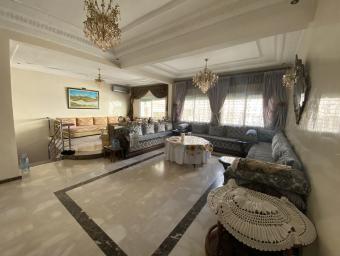 شقة (برطما) مؤثث 6 غرف 160 م² - Photo 0