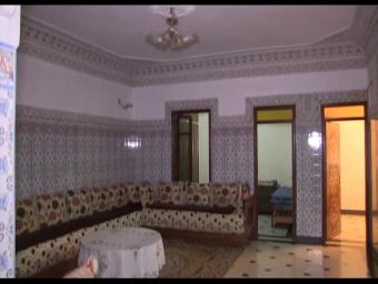 منزل مؤثث 9 غرف 300 م² - Photo 0