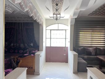 منزل مؤثث 7 غرف 280 م² - Photo 0